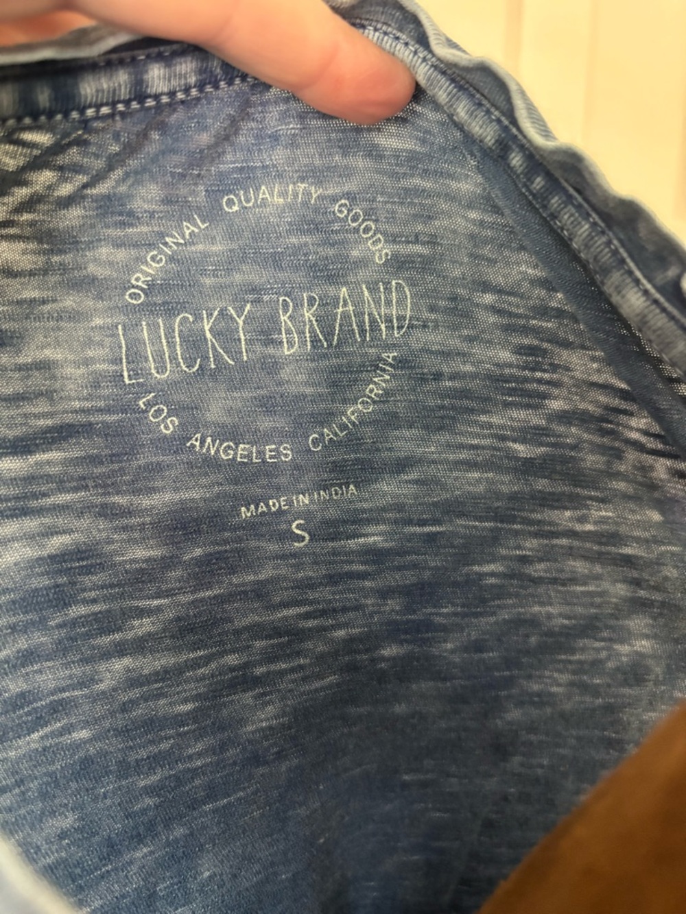 Lucky Brand Blue Floral Embroidered Mineral Wash Graphic Tank Top - Small - Picture 7 of 8